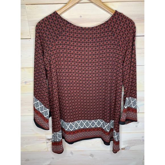 Navy and Red Boho Patterned Blouse with Wide Sleeves - Picture 8 of 8